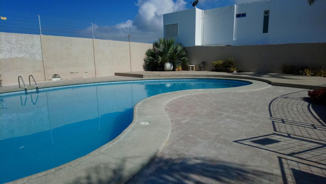 Beach House In Punta Carnero Salinas / Casa Экстерьер фото